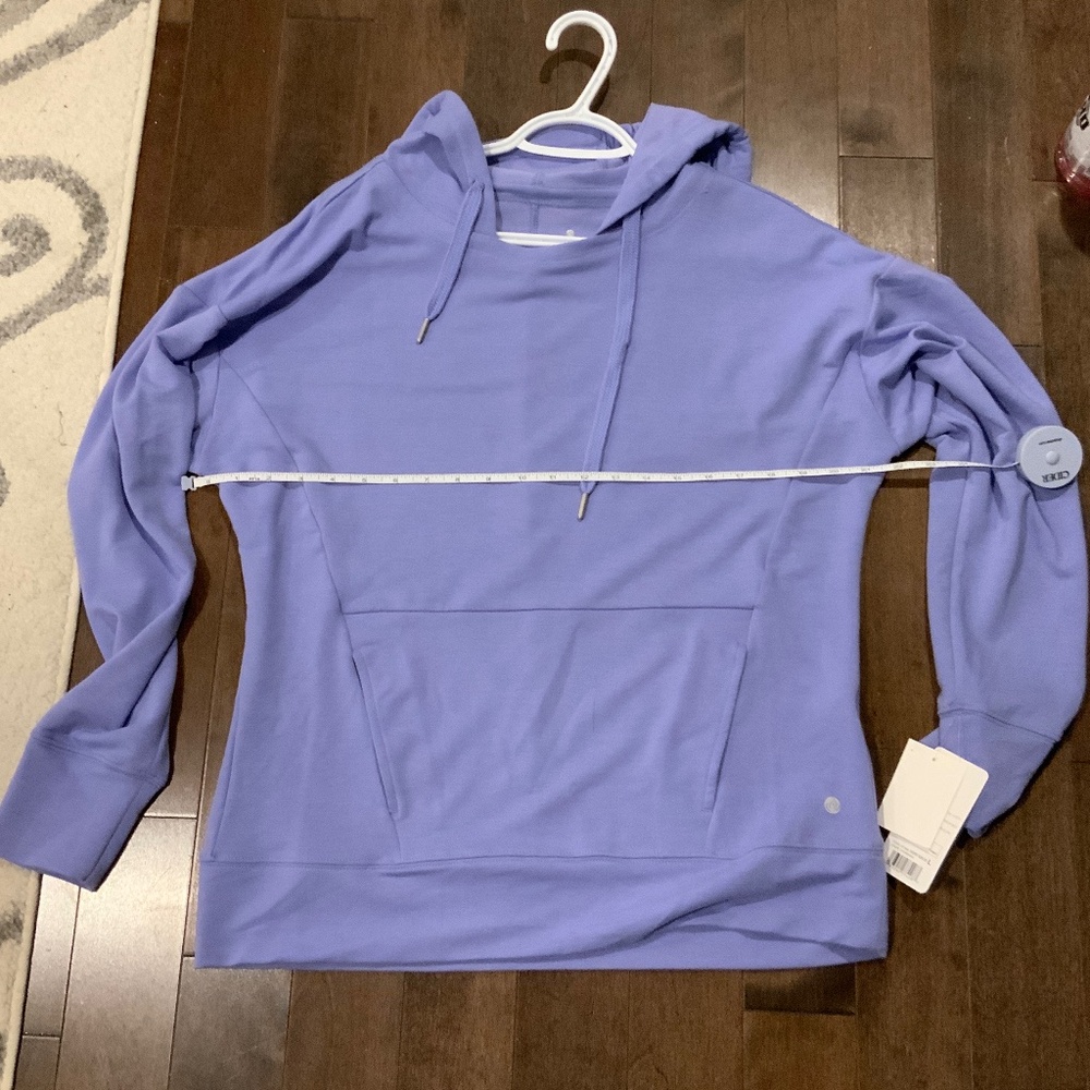 NWT hooded yoga sweatshirt